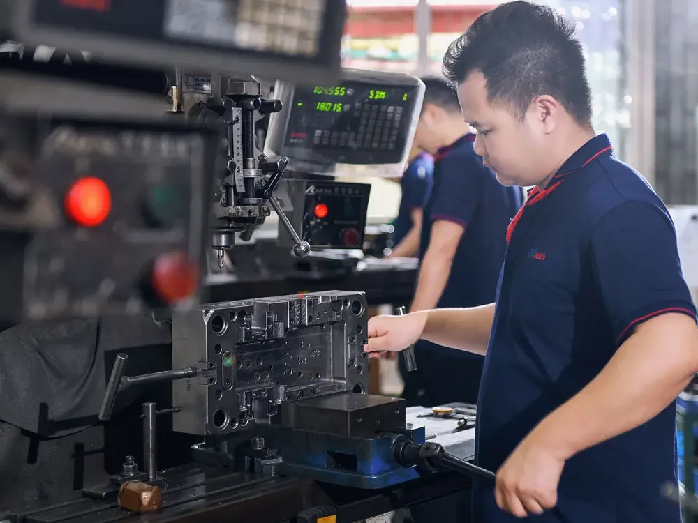 Tool-Steel-Selection-Machining